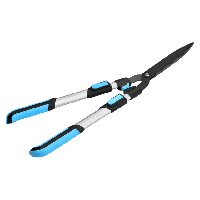 Heavy-Duty Extendable Hedge Trimmer with Ergonomic design