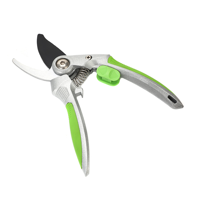 RC121A Bypass Heavy-Duty Pruner with Aluminium Handle Professional Premium Secateurs