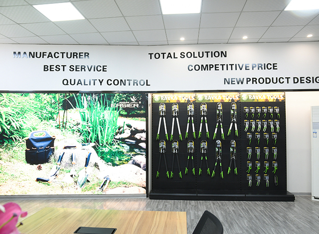 Show Room (4)